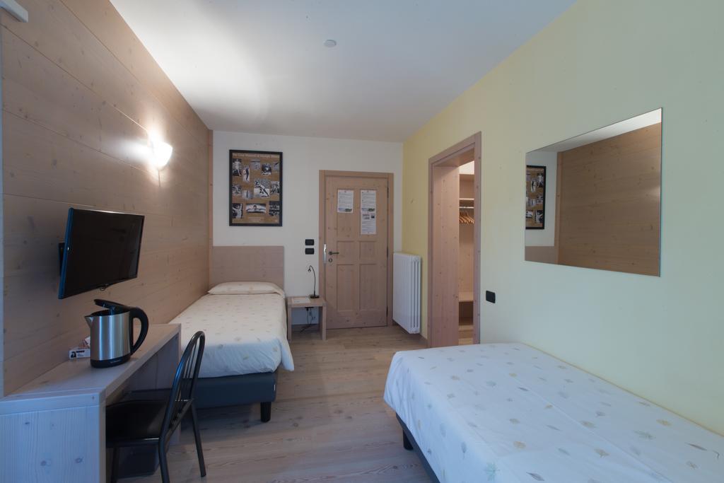 Marzia Rooms บอร์มิโอ ภายนอก รูปภาพ